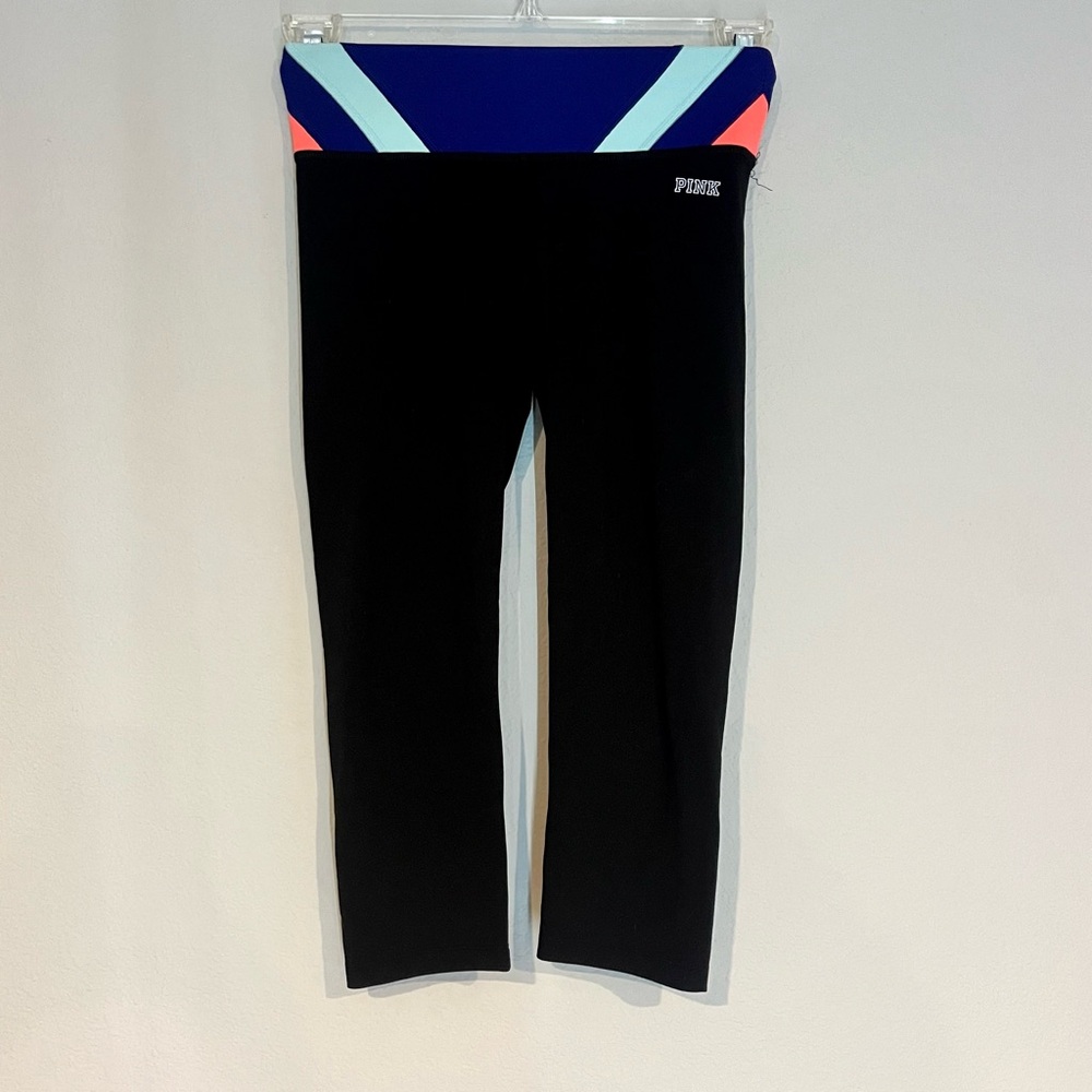 Victoria’s Secret x-small black crop leggings